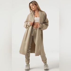 JOAH BROWN OVERSIZED CARDIGAN IN DESERT ONE SIZE FITS ALL PERFECT CONDITION